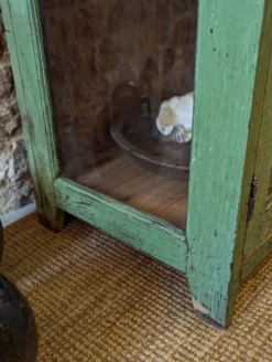 Vitrine ancienne