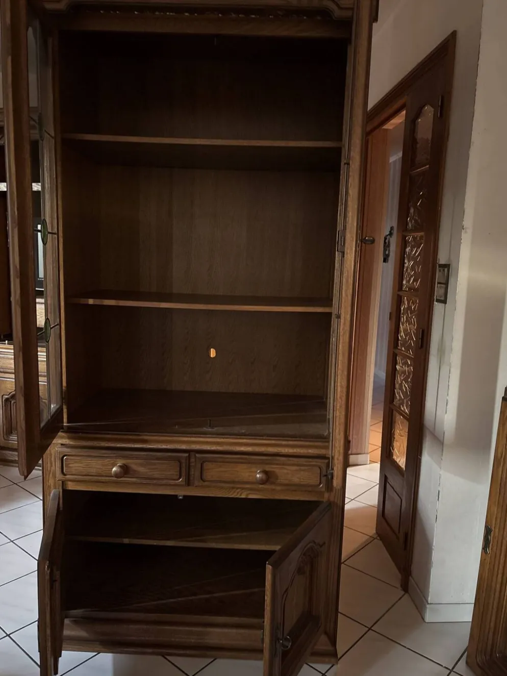 Vitrine ancienne