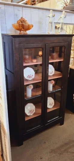Vitrine ancienne