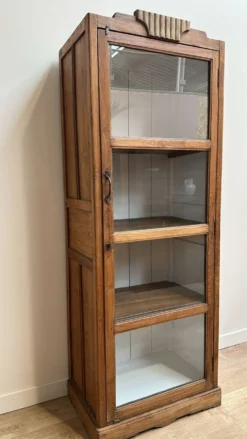 Vitrine ancienne