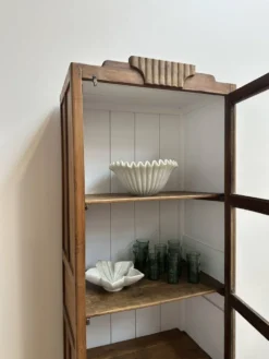 Vitrine ancienne