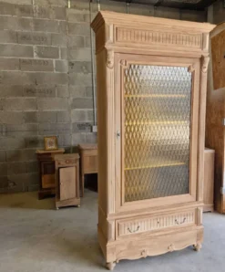 Vitrine ancienne néo-Louis XVI aérogommée