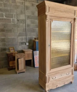 Vitrine ancienne néo-Louis XVI aérogommée