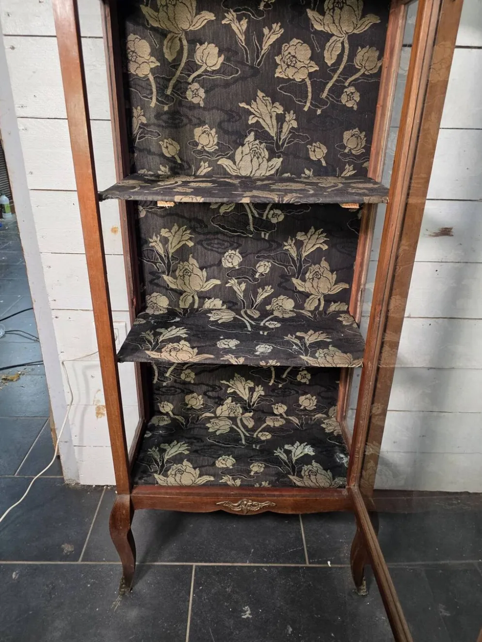 Vitrine ancienne style transition Louis XV-Louis XVI en Acajou
