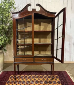 Vitrine anglaise en acajou fin XIXème