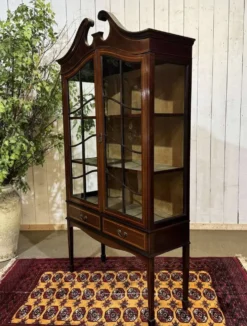 Vitrine anglaise en acajou fin XIXème