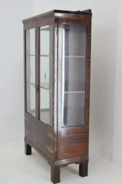 Vitrine Art Déco des années 1930, Tchécoslovaquie
