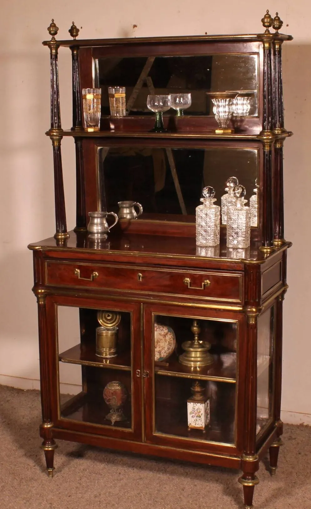vitrine/bar d'époque Louis XVI en acajou