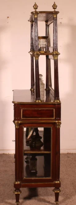 vitrine/bar d'époque Louis XVI en acajou