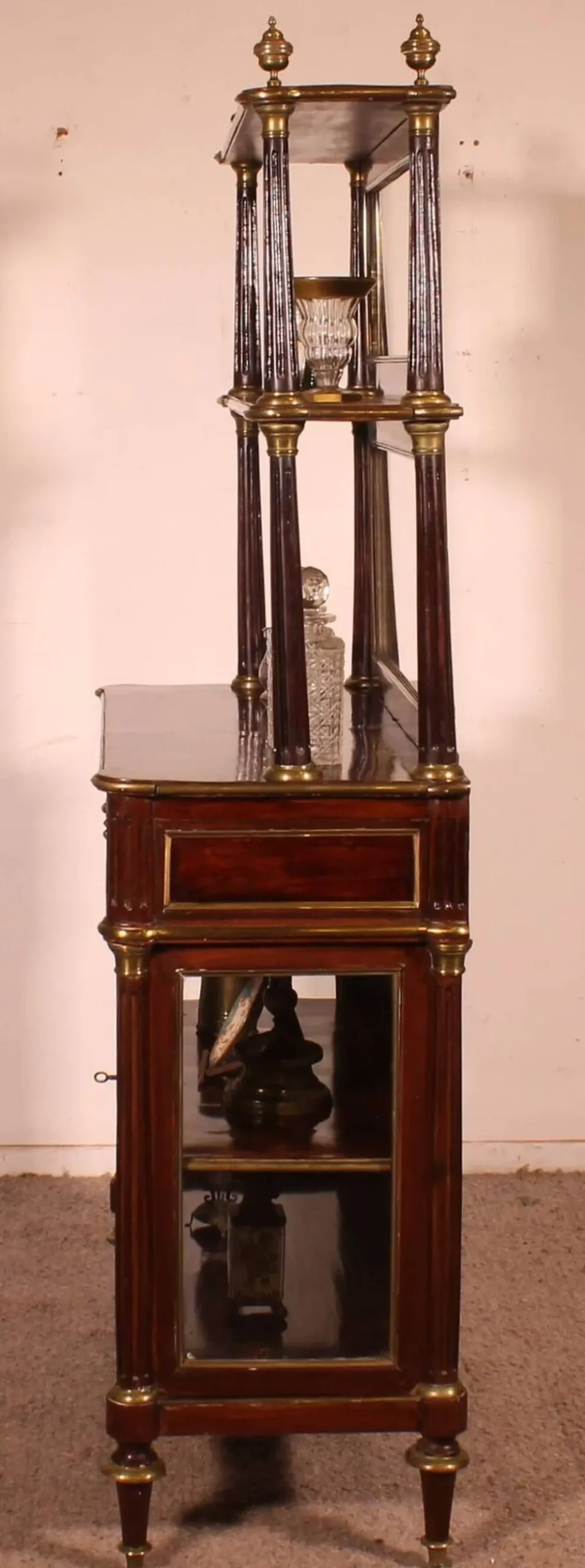 vitrine/bar d'époque Louis XVI en acajou