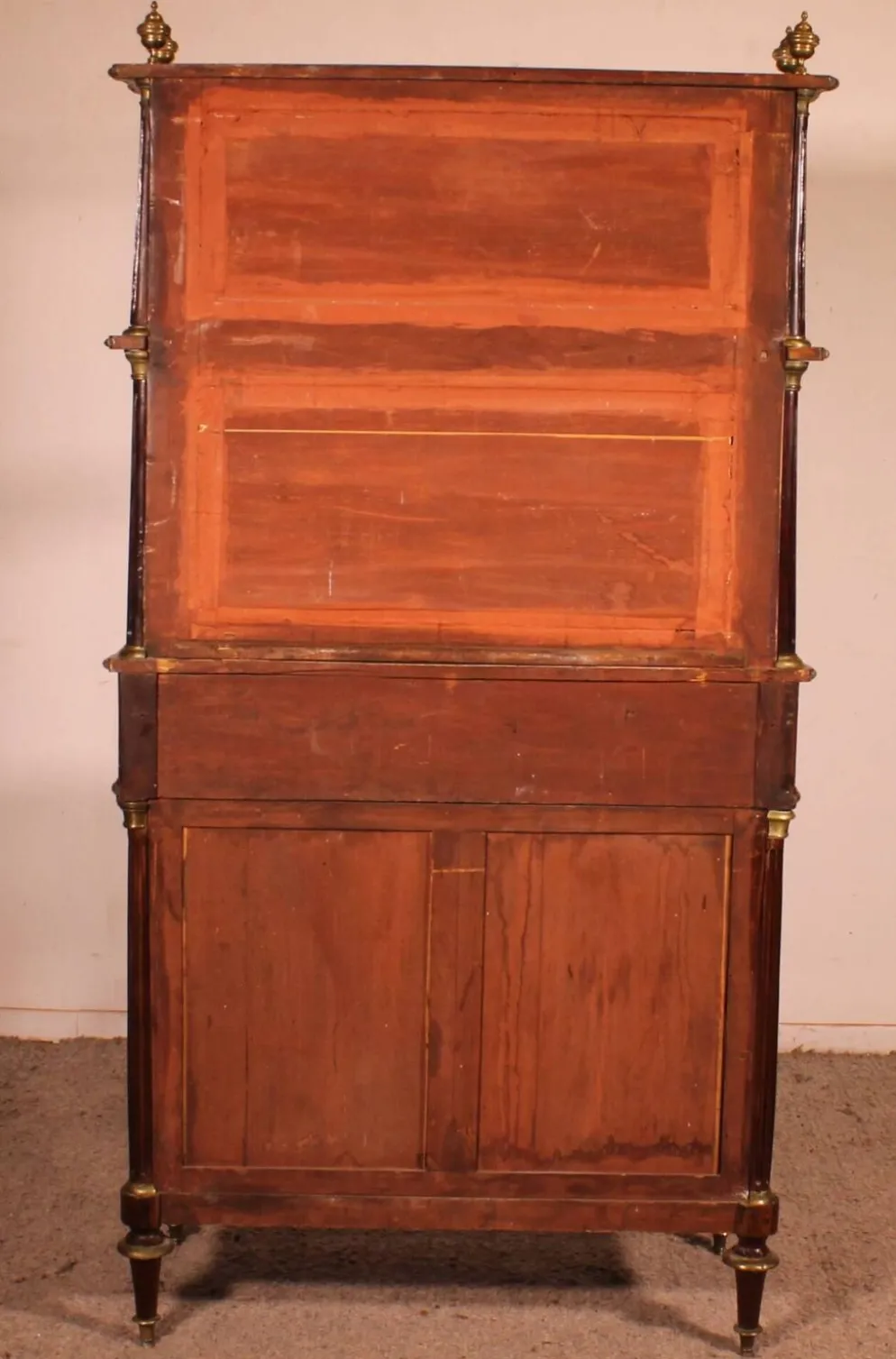 vitrine/bar d'époque Louis XVI en acajou