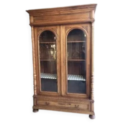 Vitrine bibliothèque 2 portes en noyer avec vitres biseautées du XIXème siècle