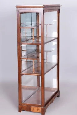 Vitrine Biedermeier en noyer, années 1830