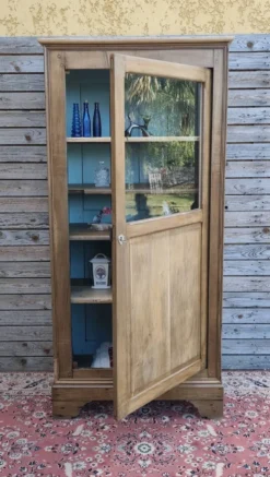 Vitrine - Bonnetière Accenteur