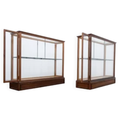 Vitrine centrale de musée en chêne – Début du XXe siècle