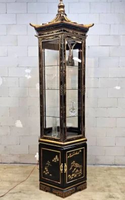 Vitrine chinoise vintage toit pagode (éclairage) asiatique