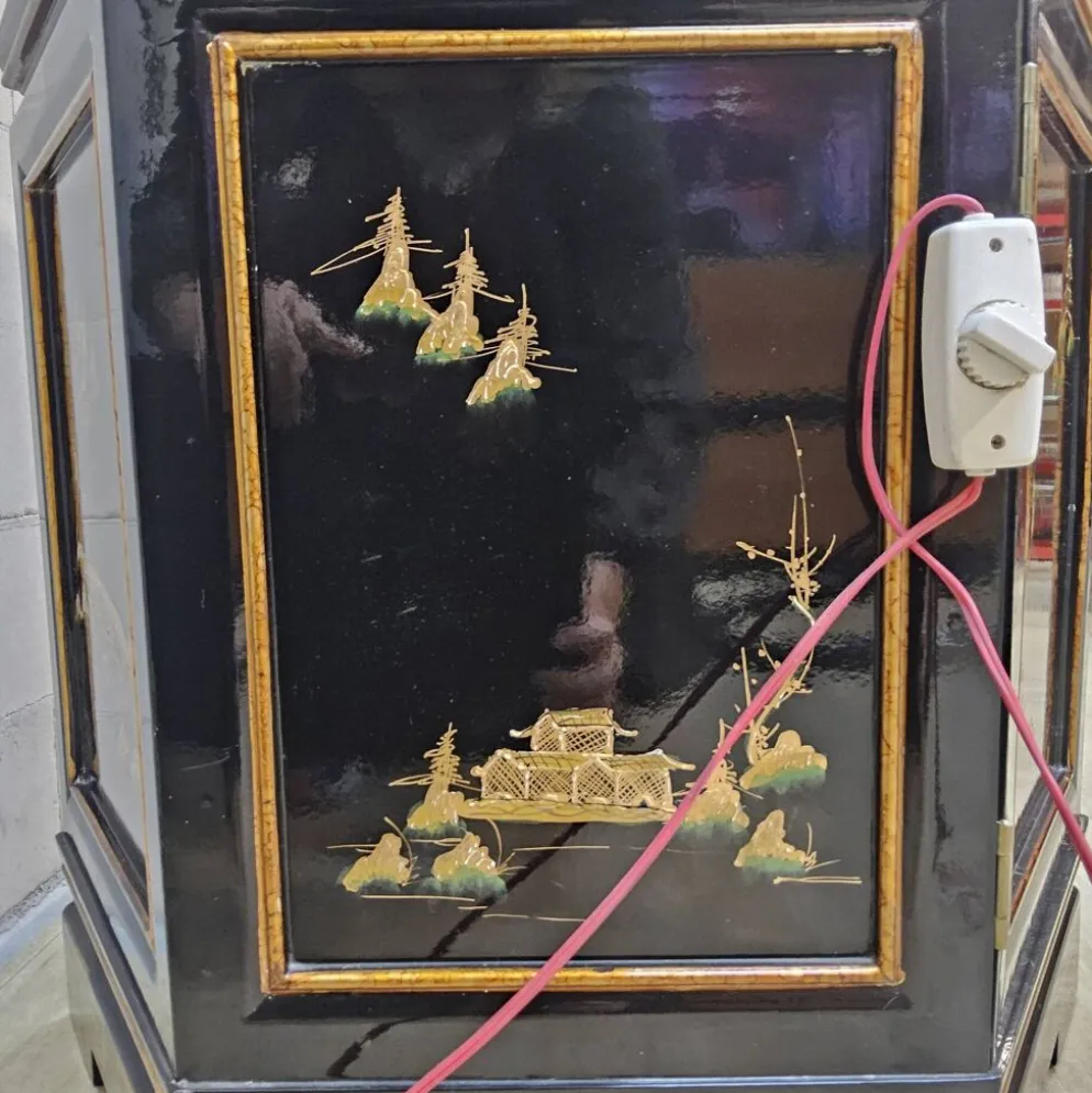 Vitrine chinoise vintage toit pagode (éclairage) asiatique