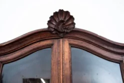 Vitrine de bibliothèque, France, vers 1880.