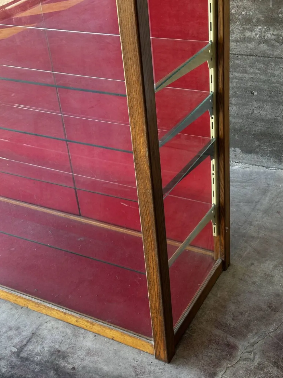 Vitrine de commerce ancienne, années 1930
