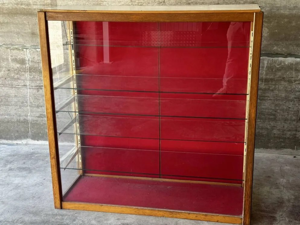 Vitrine de commerce ancienne, années 1930
