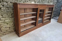 Vitrine de magasin en chêne 237 cm