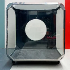 Vitrine de Showroom Monumentale d'Époque Space Age – Circa 1970