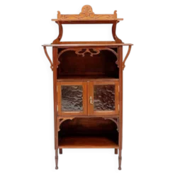 Vitrine de style Art Nouveau, début XXe siècle