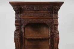 Vitrine de style baroque en chêne, Belgique, années 1950