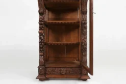 Vitrine de style baroque en chêne, Belgique, années 1950