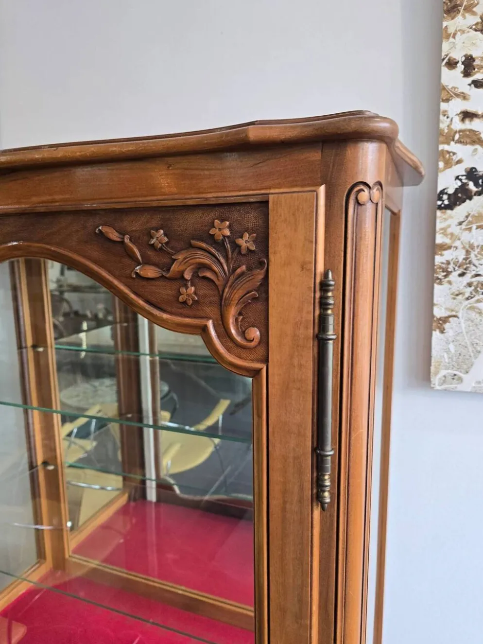 Vitrine de style Louis XV en merisier – Fabrication française UNIFA