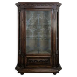 Vitrine de style Renaissance de la Maison Soubrier