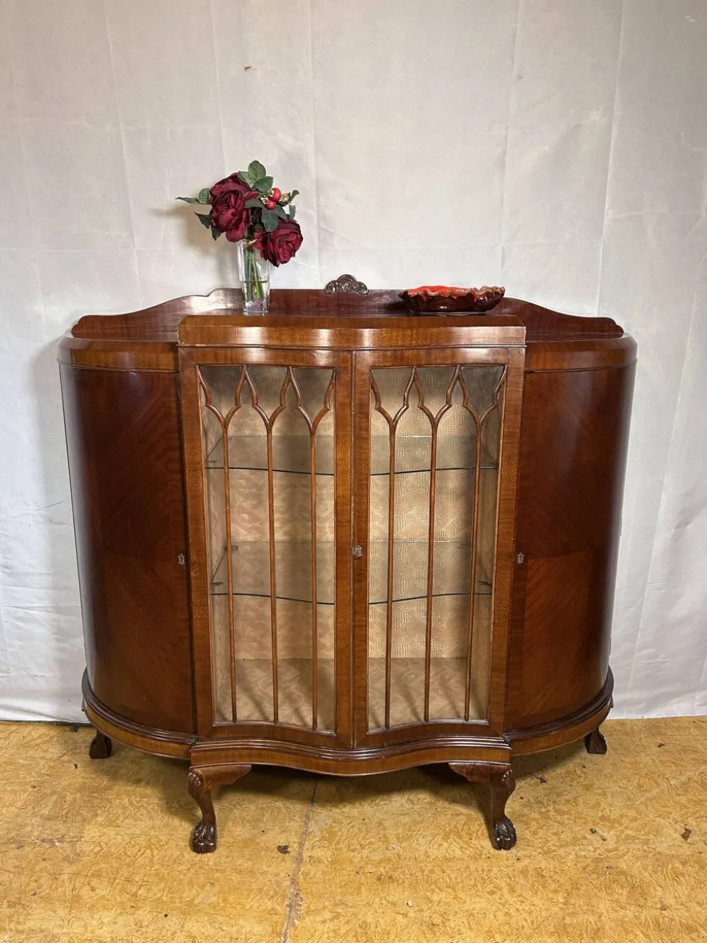 Vitrine de style victorien tardif/édouardien (1880-1900) Un véritable bijou
