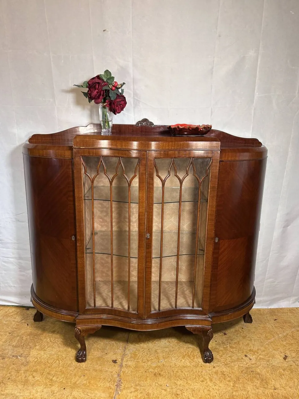 Vitrine de style victorien tardif/édouardien (1880-1900) Un véritable bijou