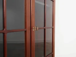 Vitrine en acajou, design danois, années 1970, fabriquée au Danemark