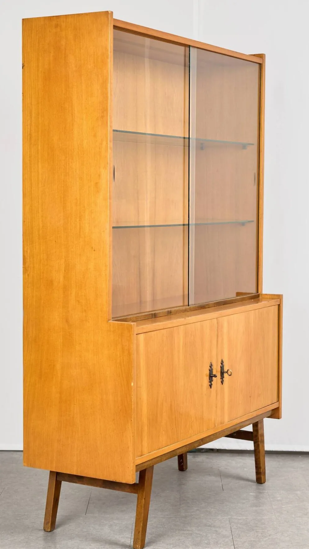 Vitrine en bois du milieu du siècle, Sześciolatka, Pologne, 1969