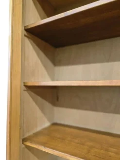 Vitrine en bois vintage XL / buffet / unité murale