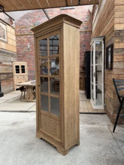 Vitrine en chêne début XXème