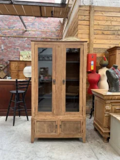 Vitrine en chêne début XXème