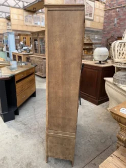 Vitrine en chêne début XXème