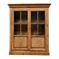 Vitrine en pin (rénovée)