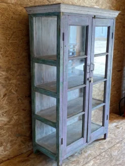 Vitrine en teck ancien