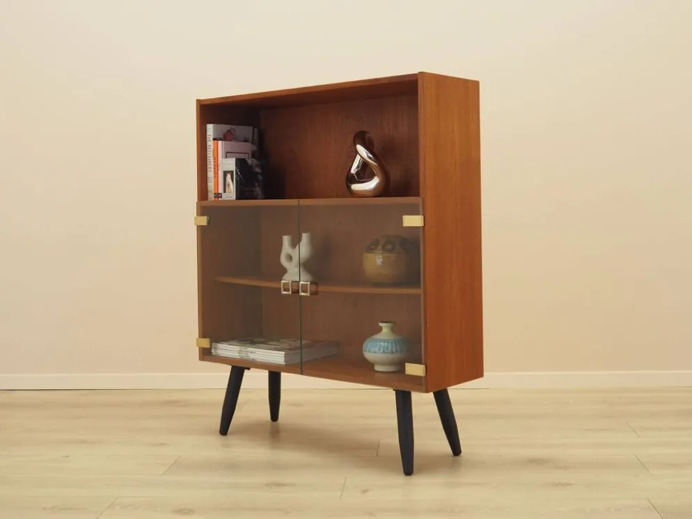 Vitrine en teck avec portes en verre, Danemark, années 1970