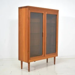 Vitrine en teck massif danois des années 1960, vintage scandinave