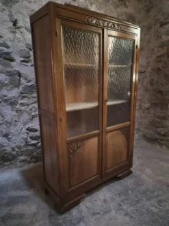 Vitrine française vintage en hêtre, bibliothèque à porte vitrée, meuble Art déco, vers 1930–1950