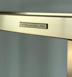 vitrine haute Pierre Vandel