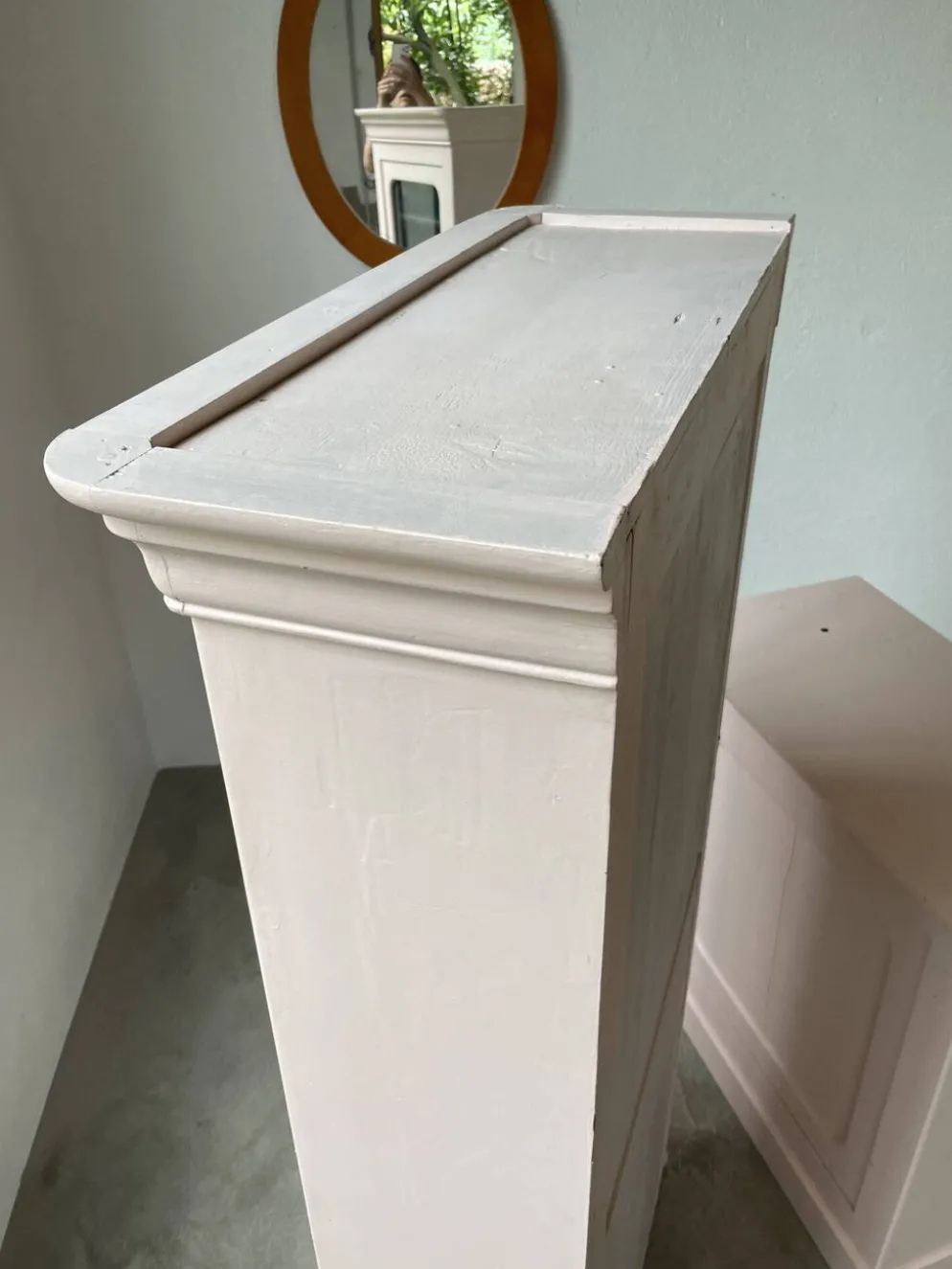 Vitrine haute rose poudrée