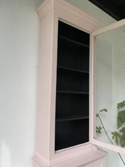 Vitrine haute rose poudrée