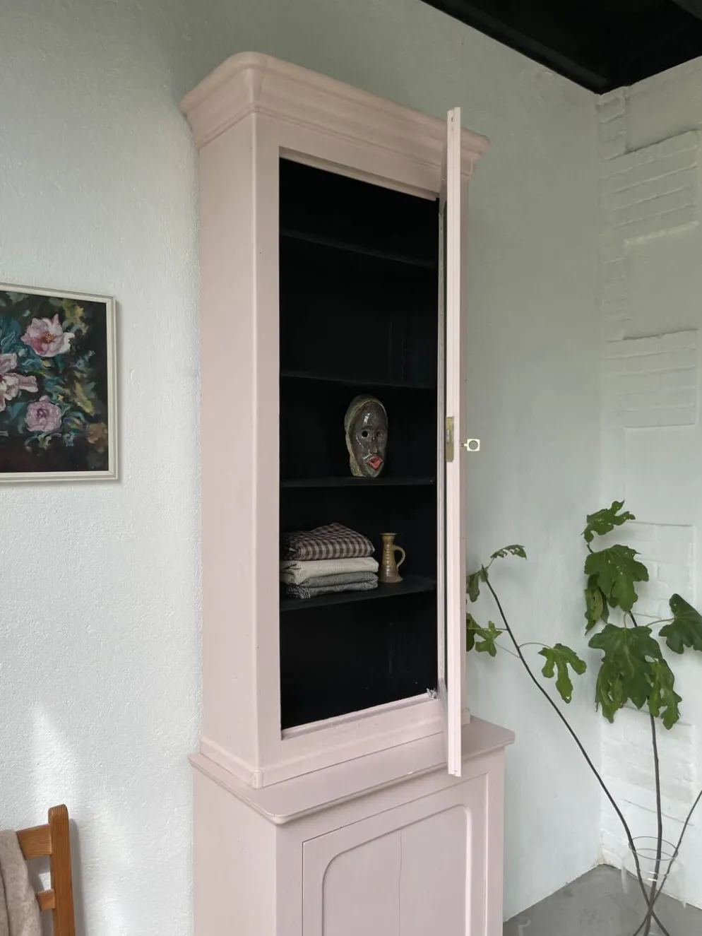 Vitrine haute rose poudrée