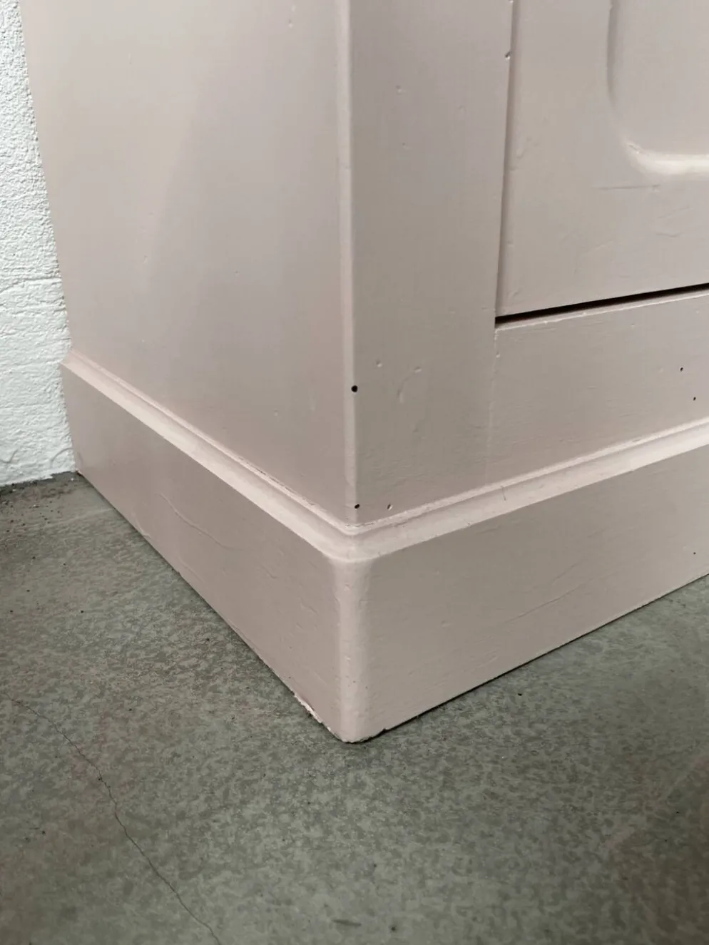 Vitrine haute rose poudrée