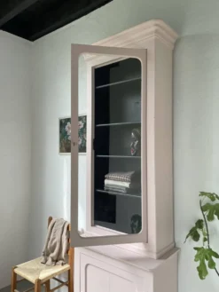Vitrine haute rose poudrée